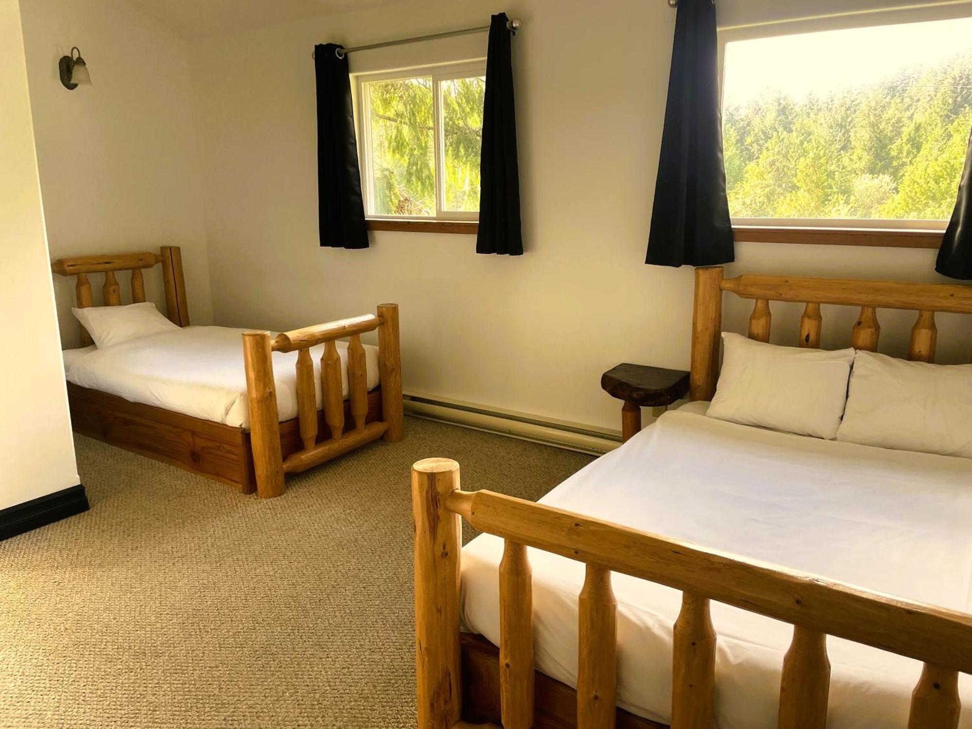 Wild Coast Wilderness Resort Port Renfrew Esterno foto